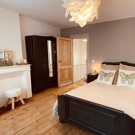 La Maison De Caillou La Roche-Chalais